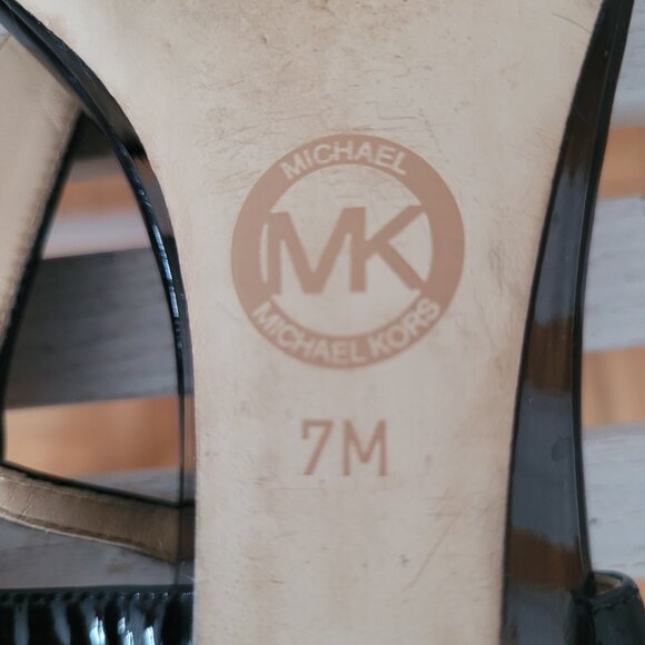 Michael Kors Wedged Black Patent Leather Sandals-Size 7 - Picture 11 of 12